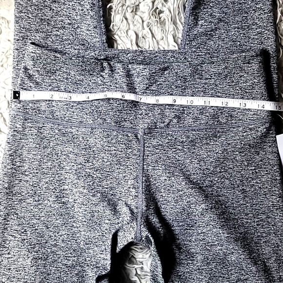 🩶 SPIRITUAL GANGSTER SUPER SMOOTH AND SOFT LEGGINGS! - Picture 9 of 12